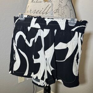 a new day Black and White High Waist Shorts